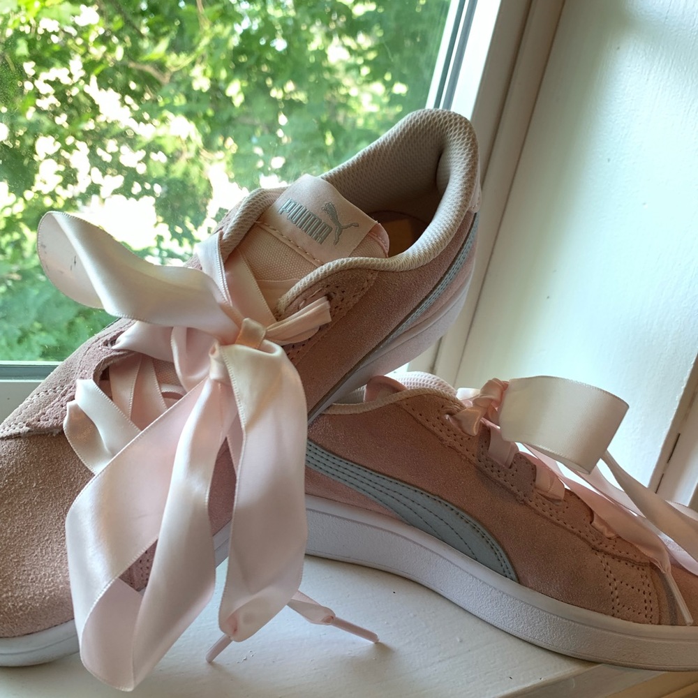 Pink Pumas